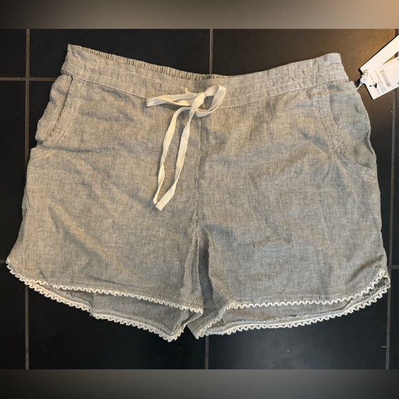 Caslon Pants - Nordstrom Rack CASLON lightweight shorts. XL